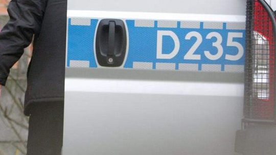 Nastolatkowie przewrócili staruszkę i ukradli jej 9 zł