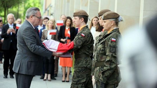 Nasza biało-czerwona. Dzień Flagi u marszałka 