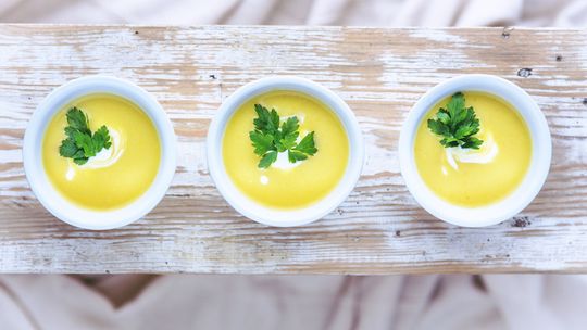 Nasza podpowiedź na niedzielny obiad: zacierkowa, krupnik i fasolowa