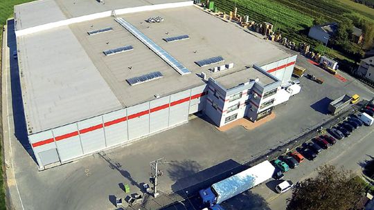 Naszym flagowym produktem było jabłko. Teraz stawiamy na maliny