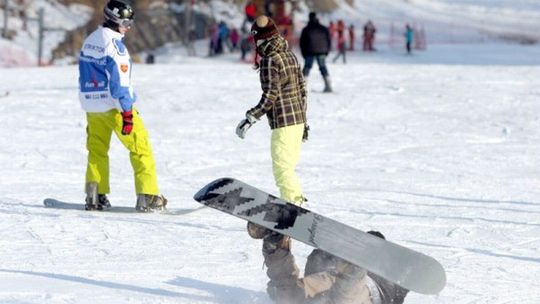 Naucz się jeździć na snowboardzie, za darmo