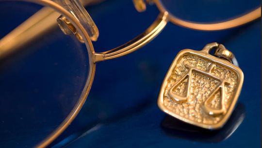 Nauczyciel prał brudne pieniądze