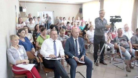 Nauczyciele poprosili o pomoc wojewodę. Będzie zarząd komisaryczny w gminie?