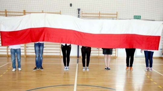 Nauczyciele wyjdą dzisiaj na ulice. Manifestacja przed Urzędem Wojewódzkim