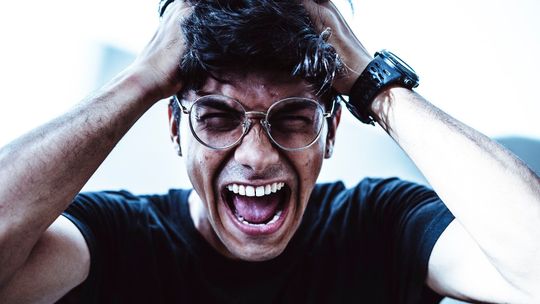 Naukowcy: Spotkania przy wigilijnym stole mogą być źródłem frustracji i stresu