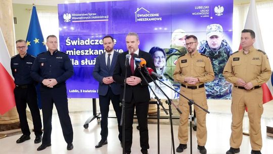 Nawet 1800 zł. Nowy dodatek dla służb mundurowych