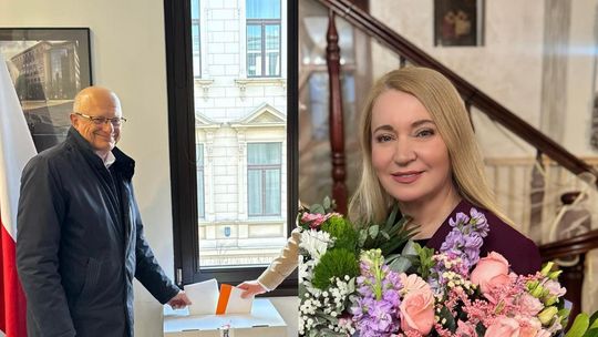 Nerwy Tuska. Szachy Żuka. Kulisy brudnych wyborów w Koalicji Obywatelskiej