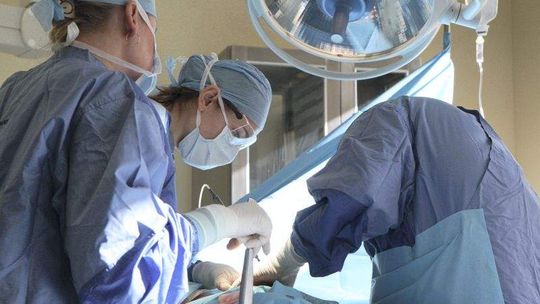 NFZ zwróci pieniądze za leczenie za granicą