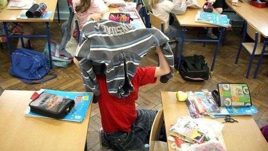 Nie będzie podwyżek, nie będzie lekcji. Nauczyciele rozpoczęli akcję protestacyjną