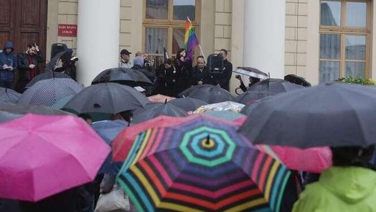 "Nie będziemy grzecznymi dziewczynkami". Czarny Wtorek w Lublinie [wideo]