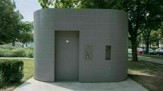 Nie było żadnego, a będą dwa. Gdzie staną szalety miejskie? 