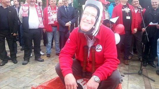 Nie damy gajowemu odstrzelić Świdnika. Biało-Czerwony Marsz Milczenia (RELACJA)