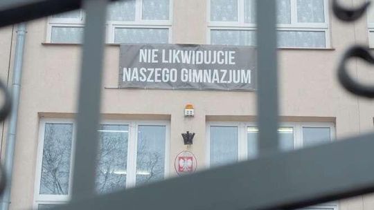 "Nie likwidujcie naszego gimnazjum" Szkoły nie chcą reformy. Będą protesty