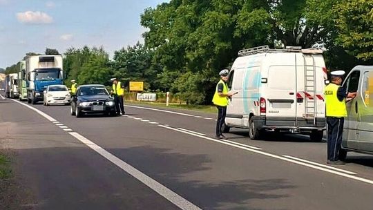 Nie ma zmiłuj, każdy dmucha. 26 tysięcy kontroli jednego dnia