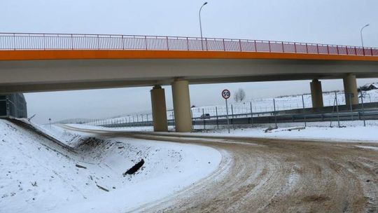 Nie odśnieżali wiaduktu, bo był w budowie