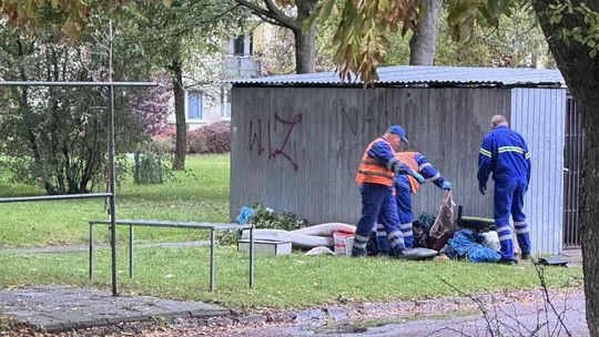 Nie trzeba jechać do PSZOK. PGK odbiera stare tekstylia z osiedli