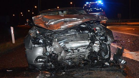 Nie ustąpił pierwszeństwa. Kierowca uderzył w audi