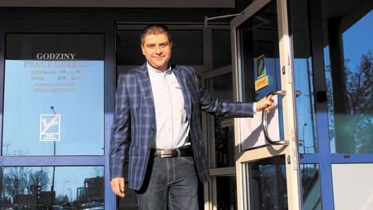 "Nie wiem czego mieliby się obawiać puławscy Cyganie". Rozmowa z nowym prezydentem Puław Pawłem Majem