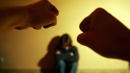 Nie wytrzymała. Zgłosiła się na komendę i opowiedziała o zachowaniu swojego męża