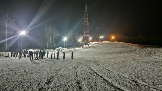 Nie zdążą przed zimą? Problem z zakupem armatki śnieżnej na stok w Kumowej Dolinie