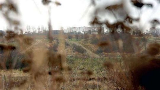 Nie zgadzają się na zabudowę górek czechowskich. Idą do Ratusza