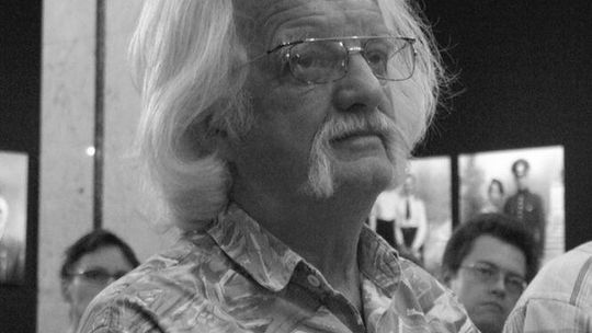 Nie żyje Papcio Chmiel, ojciec Tytusa, Romka i A’Tomka