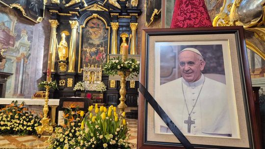 Nie żyje papież. Lublin żegna Franciszka