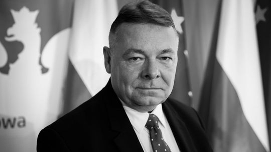 Nie żyje Tomasz Grzelewski, rzecznik prasowy Państwowej Komisji Wyborczej 