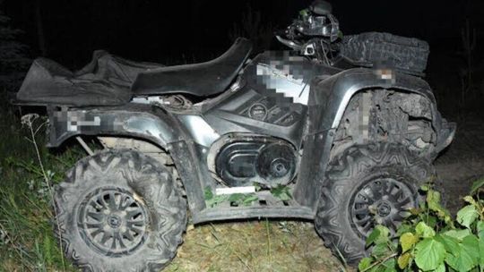 Niebezpieczna przejażdżka quadem. Siostry trafiły do szpitala