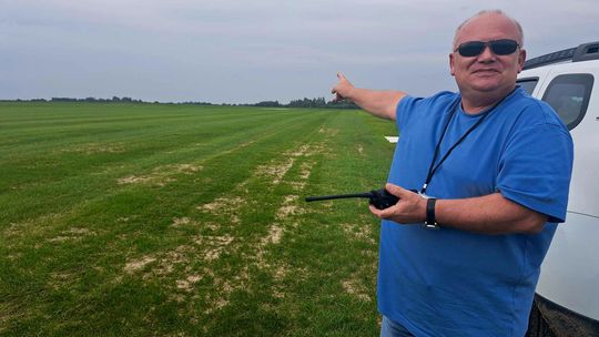 Niebo a ziemia. Dziś otwarcie pasa startowego na lotnisku pod Zamościem