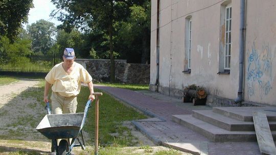 Niechciani, na razie zostają