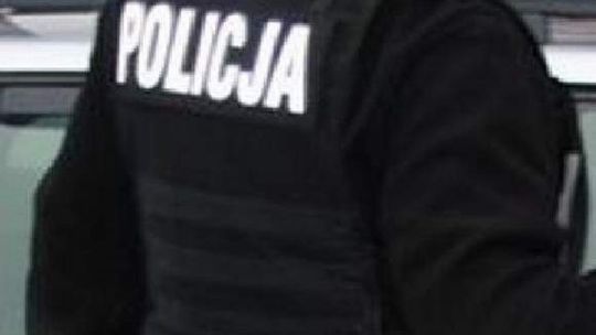 Niecodzienny finał wyjazdu na lotnisko. Będzie sąd nad policjantem