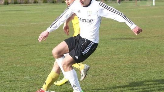 Niedrzwiczanie zatrzymali lidera, Powiślak – Orion 1:1 