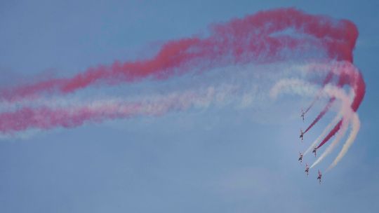 Niedziela na Świdnik Air Festival. Biało-Czerwone Iskry i Żelazny