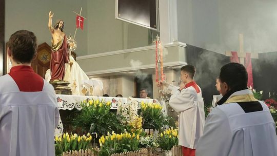 Niedziela Wielkanocna "Zmartwychwstały żyje i działa w swoim Kościele"