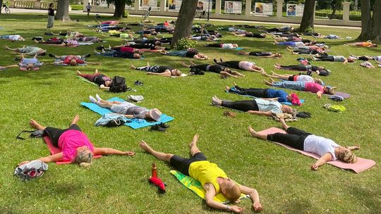 Niedzielne poranki z jogą w Białej Podlaskiej
