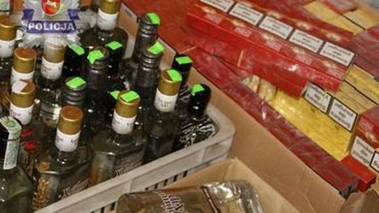 Nielegalne papierosy i alkohol u 45-latka z Zamościa