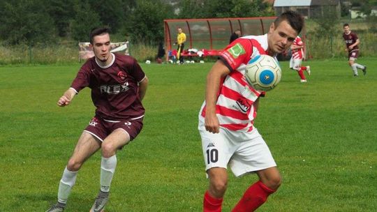 Niemce – Avia II 2:0. Promyk nadziei na utrzymanie