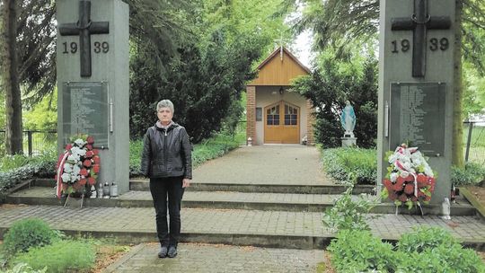 Niemcy zamordowali tu 102 mężczyzn. Sołtys dopięła swego, będzie remont kapliczki