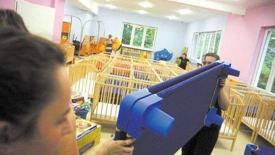 Nieoficjalnie. Żłobki i przedszkola będą zamknięte dłużej