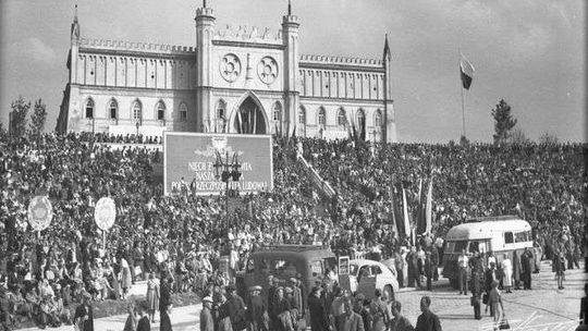 Niesamowite stare zdjęcia Lublina autorstwa Edwarda Hartwiga. Już można je oglądać