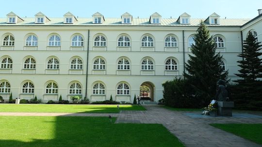 Niespodziewana decyzja rektora KUL. Pięć dni przed zakończeniem naboru na kierunek