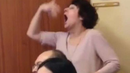 Nietypowe zachowanie nauczycielki. Nagranie bije rekordy w sieci