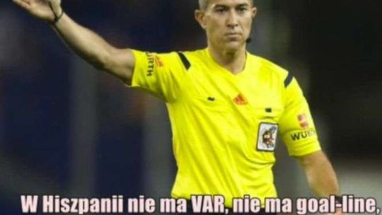 Nieuznany gol Messiego, kibice bezlitośni dla sędziów (wideo)