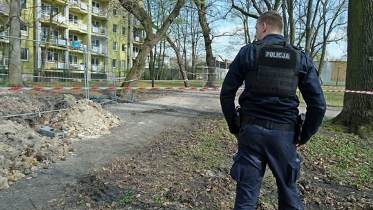 Niewybuch w parku w Lublinie. Saperzy już jadą