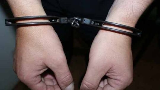 Niezdarny złodziej włamał się do szkoły, ale niczego nie znalazł