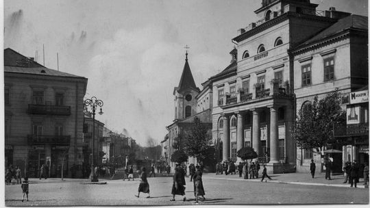 Nieznane stare zdjęcia Lublina. Kto chodził po przedwojennym mieście z aparatem?