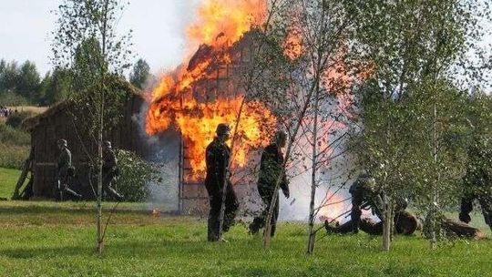 Niezwykłe widowisko. Rekonstrukcja bitew pod Tomaszowem Lubelskim