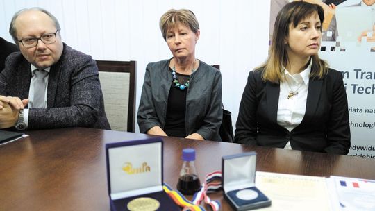 Niezwykłe wynalazki naukowców z Lublina. Od pszczół po naukę ortografii