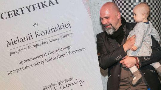 Niezwykły certyfikat małej Melanii z Lublina. Nie będzie musiała płacić za bilety we Wrocławiu